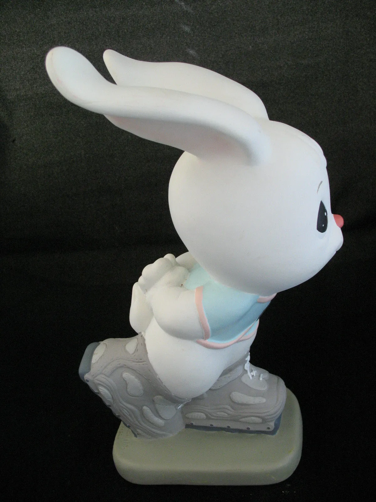 12" BIG PRECIOUS MOMENTS 2003 EASTER BUNNY RABBIT Roller Skate Skating FIGURINE
