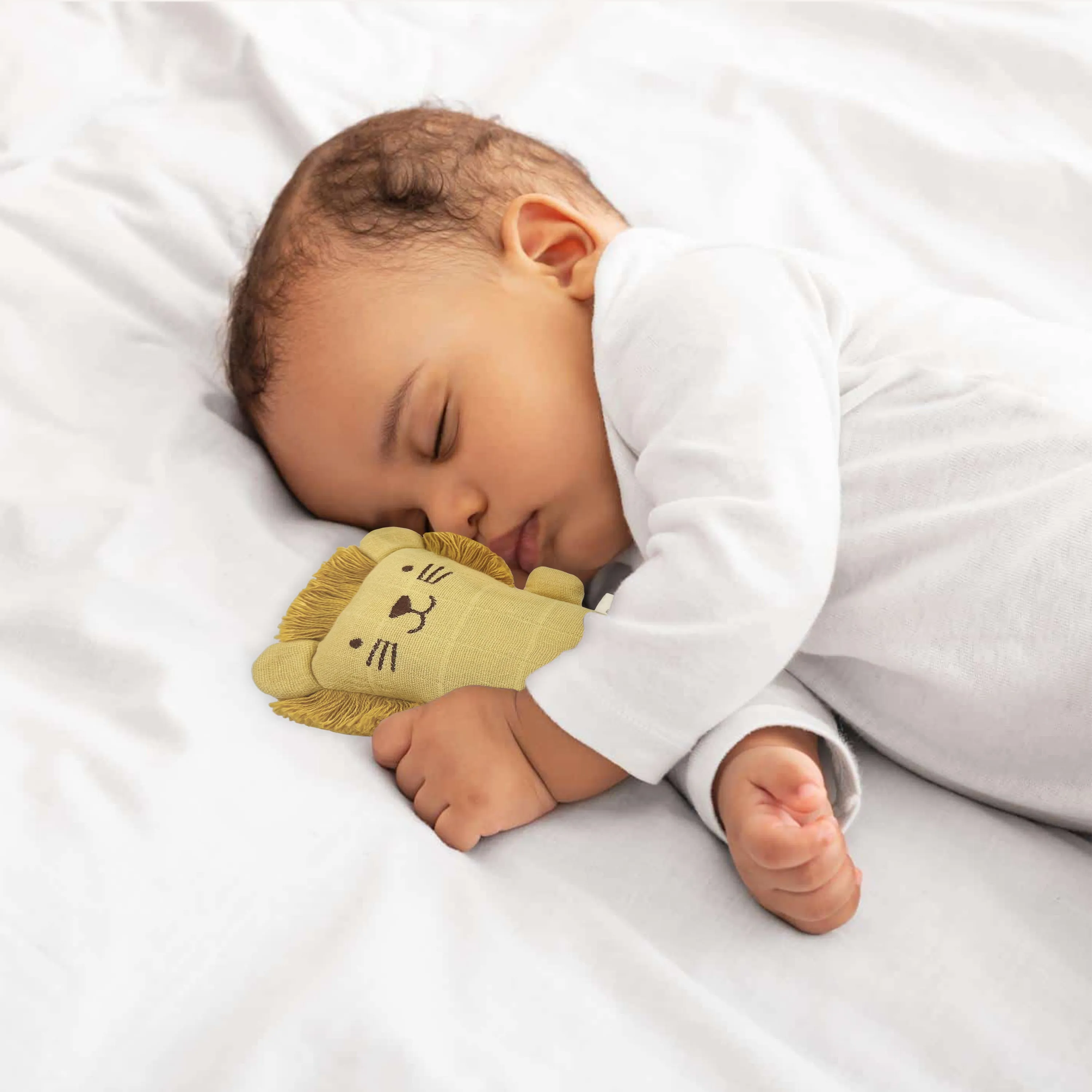 Abracadabra Organics Collectible Cuddle Toy - Lion