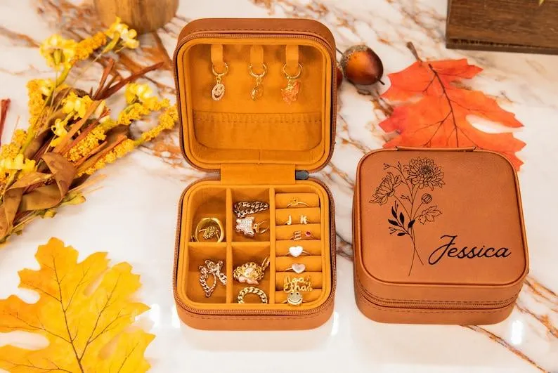 Birth Flower Jewelry Travel Case, Birth Month Flower Gift, Personalized Birthday Gift, Leather Jewelry Travel Case, Custom Jewelry Case