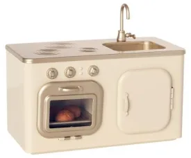 Maileg | Miniature Kitchen