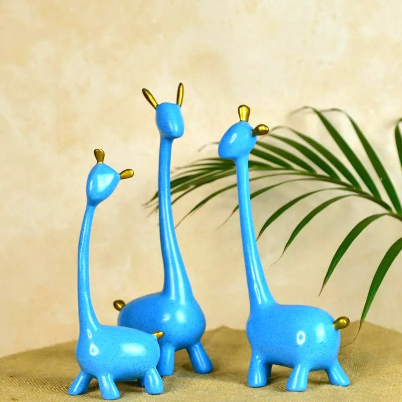 Mayii Resin Giraffe Family