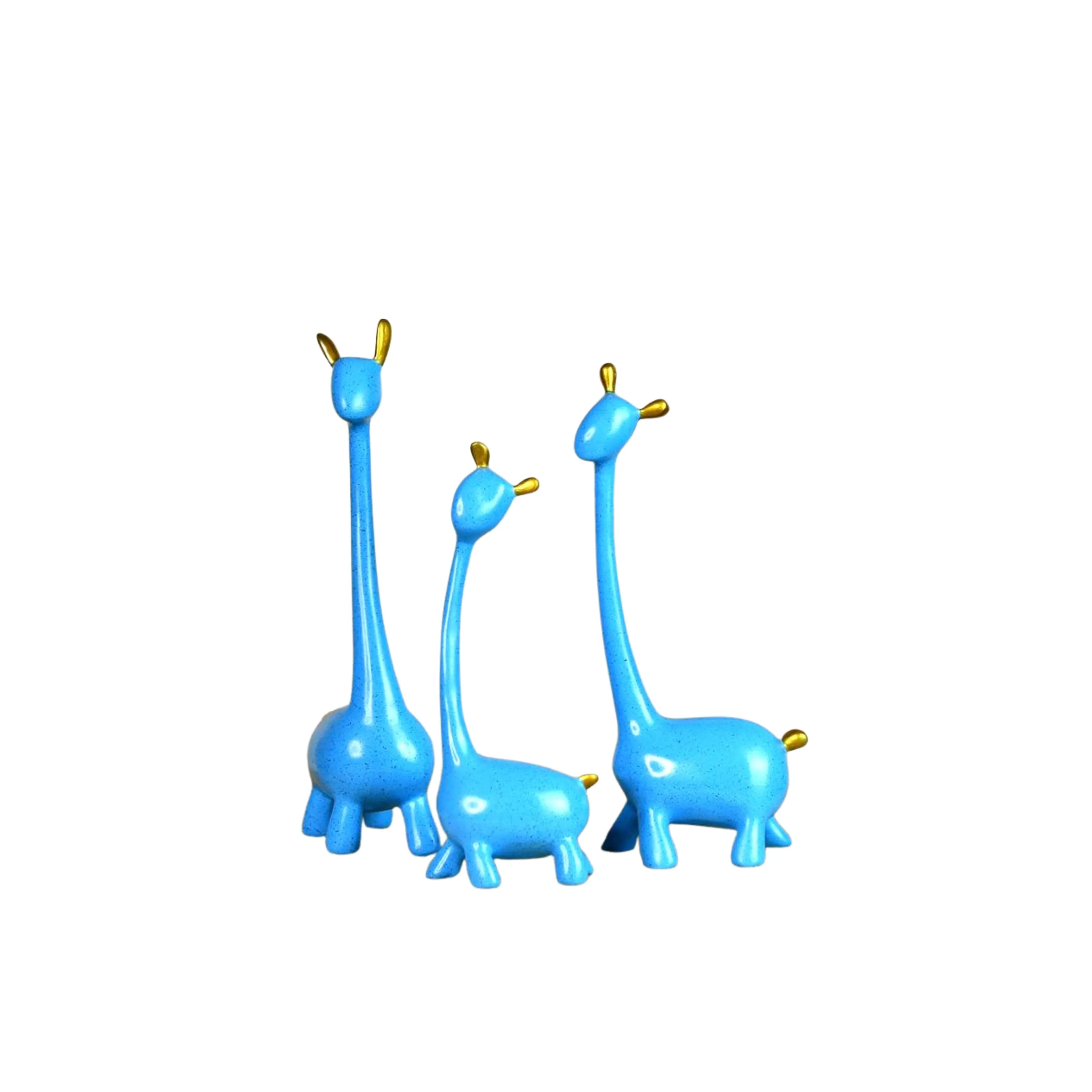 Mayii Resin Giraffe Family