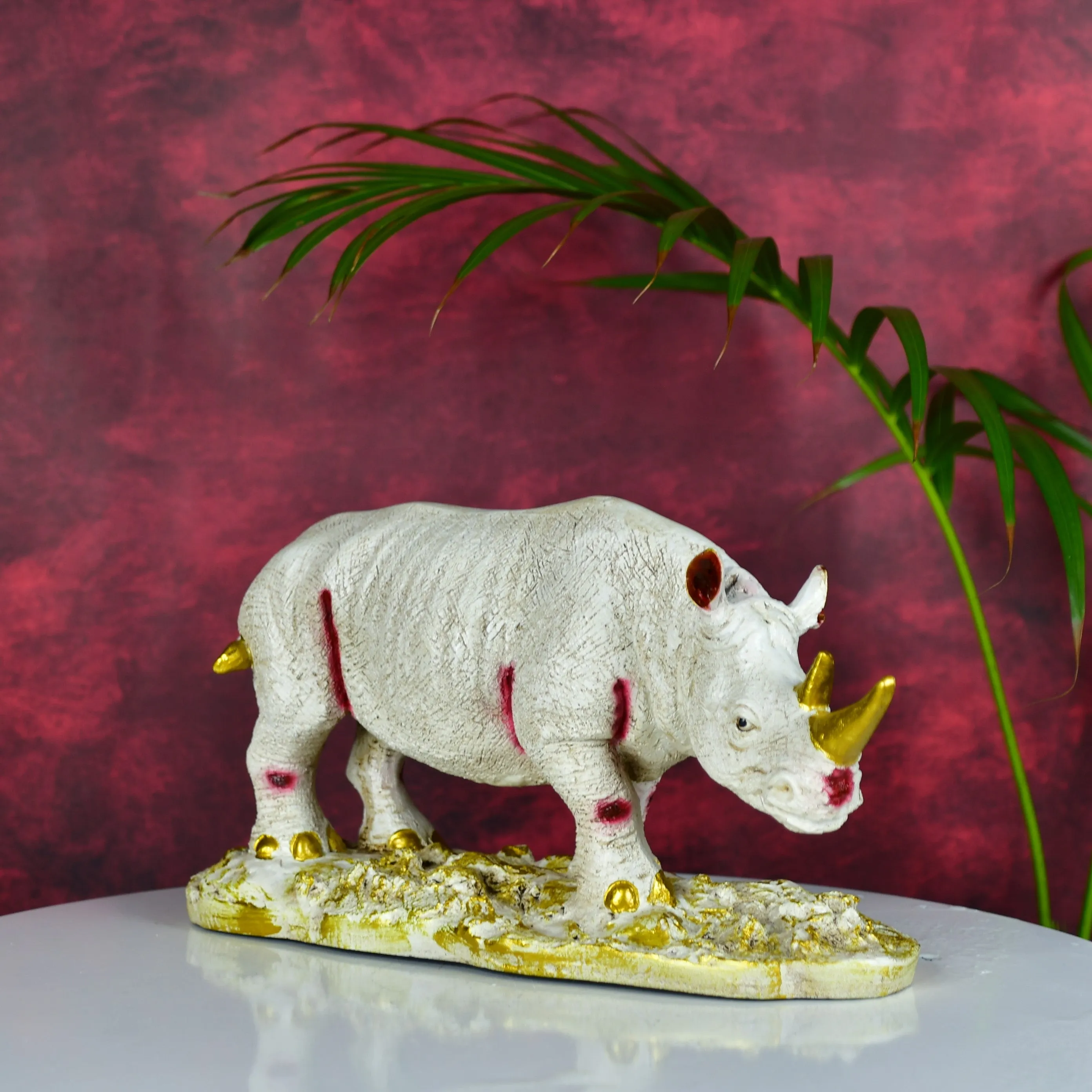 Mayii Resin White Rhino Decor
