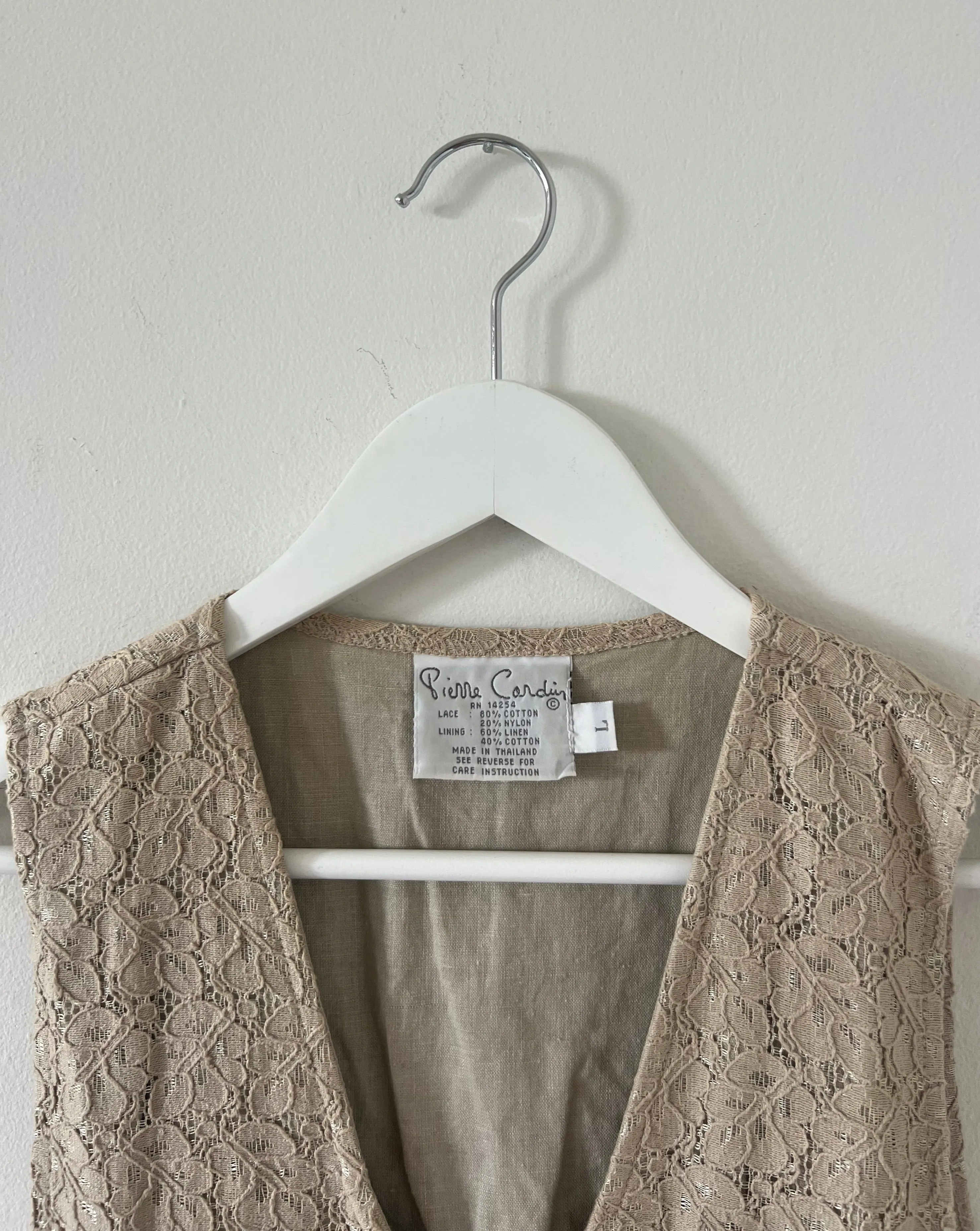 Pierre Cardin Roses Vest