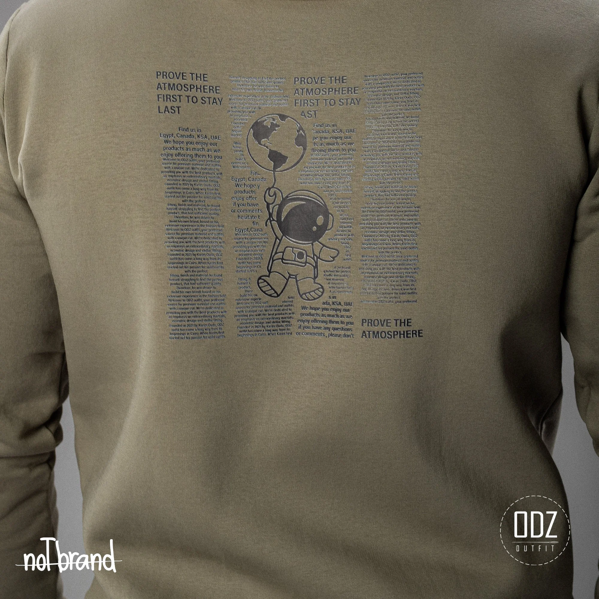 PRINTED TORNED HOODIE