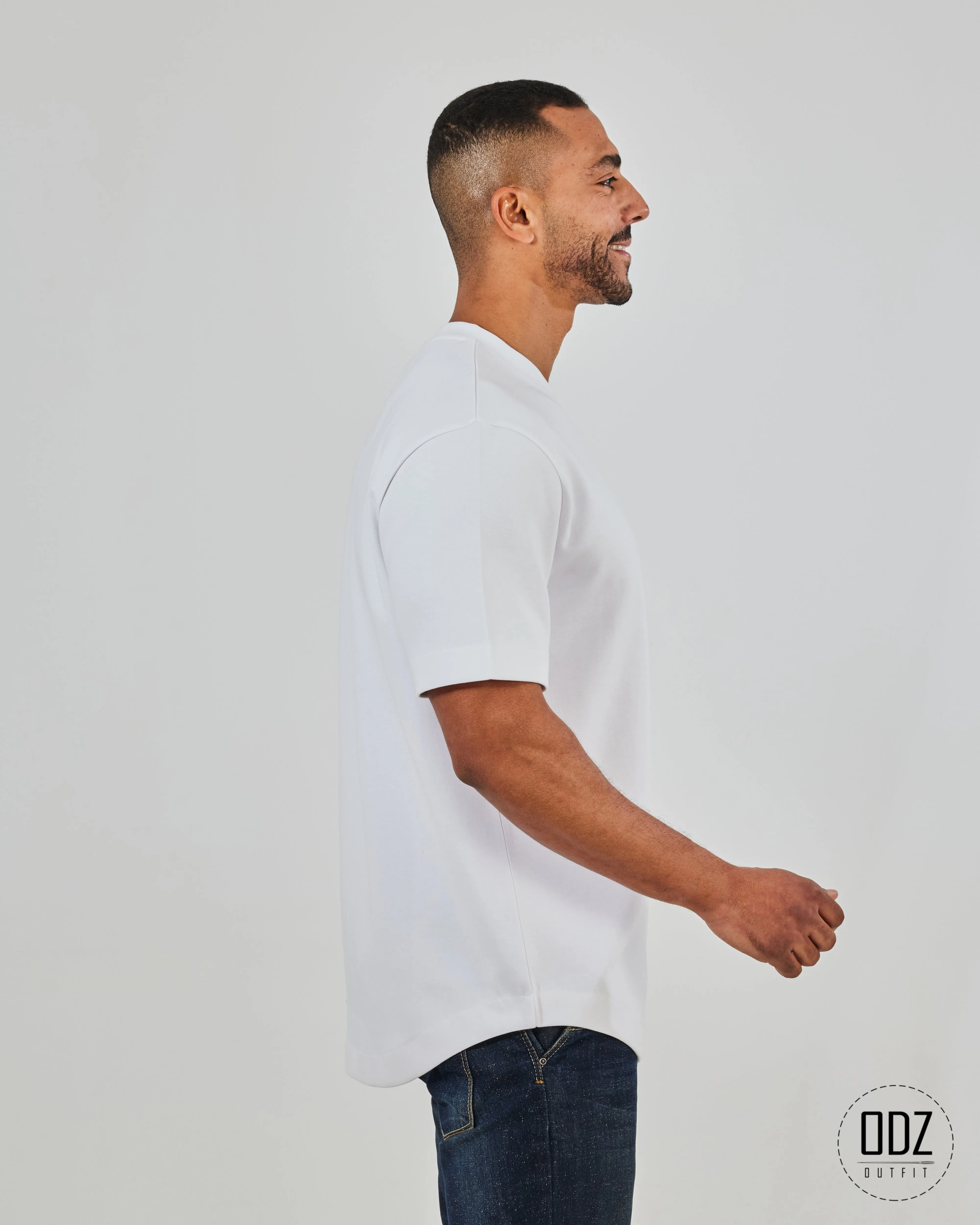 Relaxed Curved Strings T-shirt