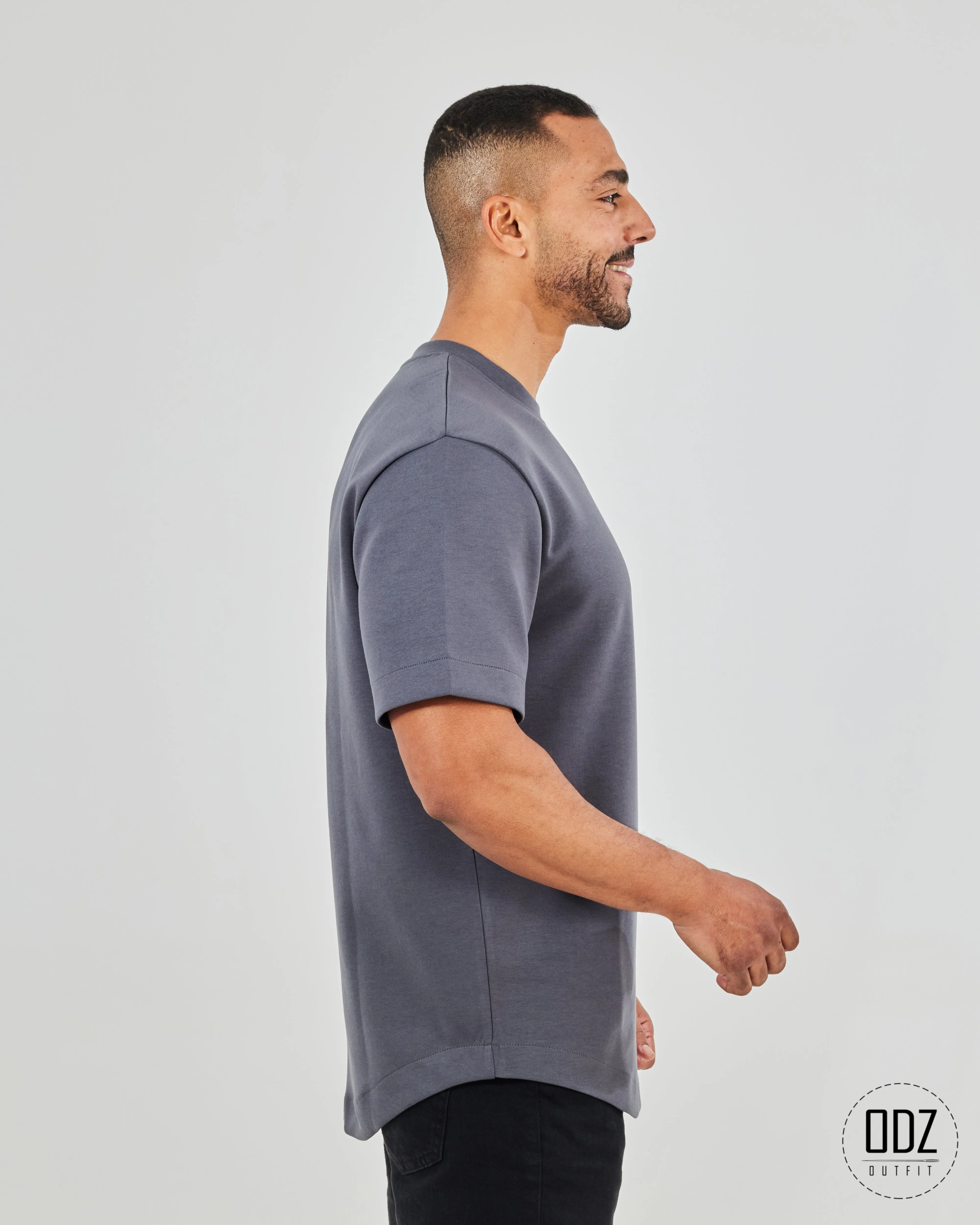 Relaxed Curved Strings T-shirt