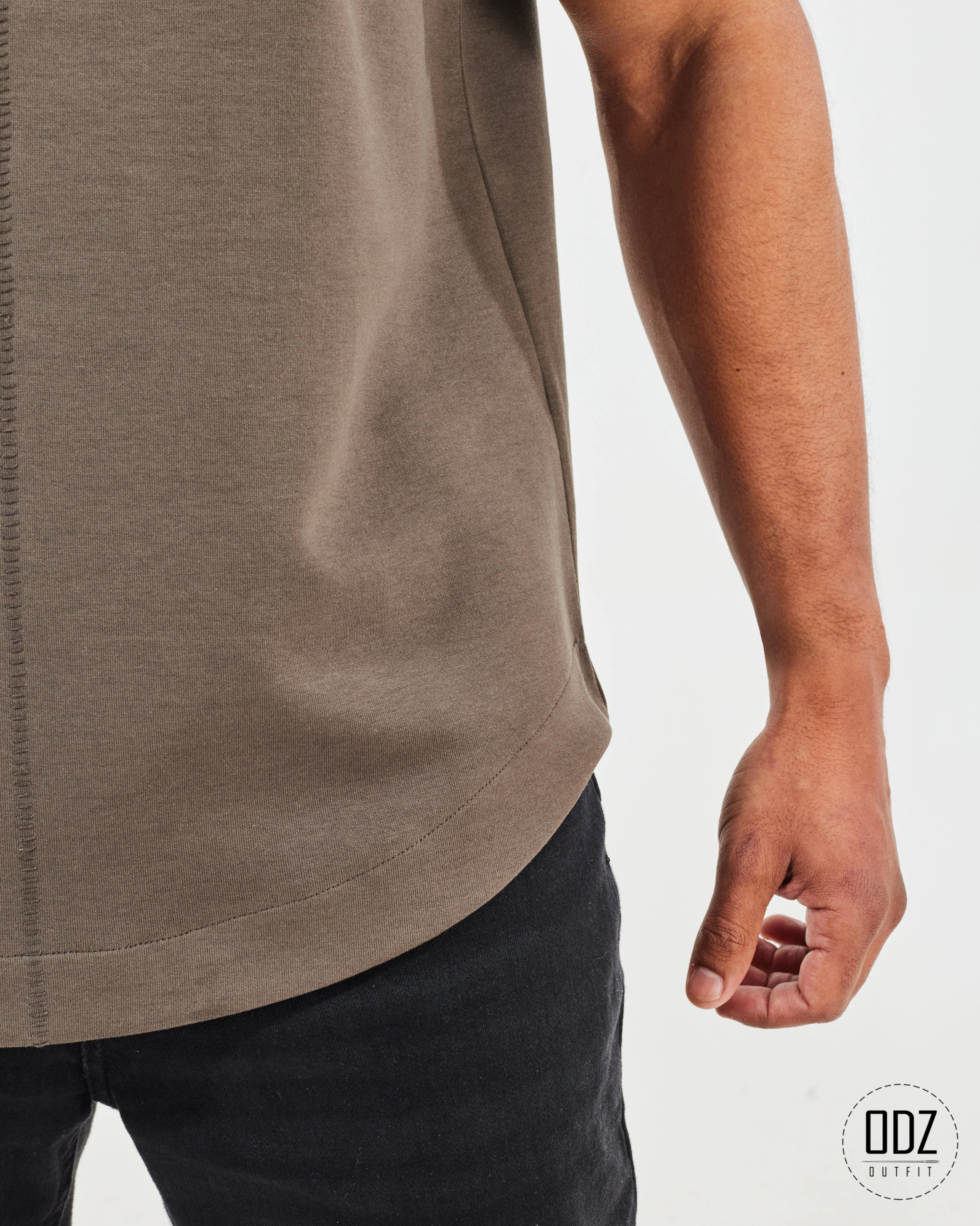 Relaxed Curved Strings T-shirt