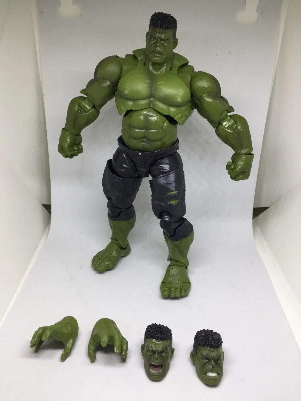 SHF Figure Infinity War Bruce Banner Hulk Action Figure