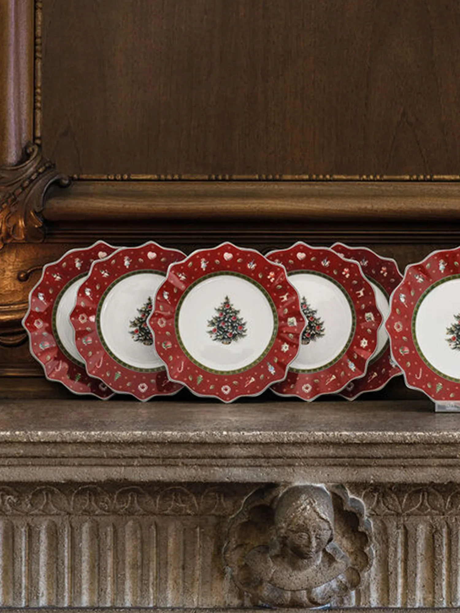 Toys Delight_Salad Plate_Red